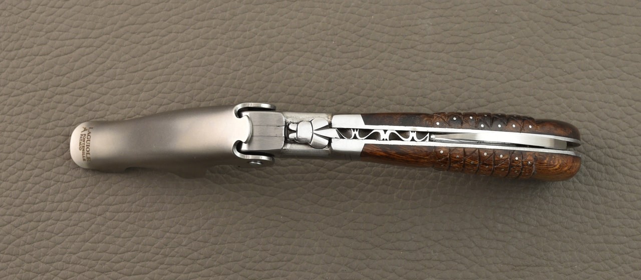 Laguiole Magnum "Needles" Ironwood