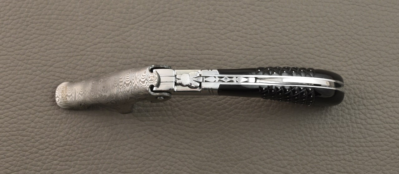 Laguiole Magnum "Needles" Damascus Black horn tip